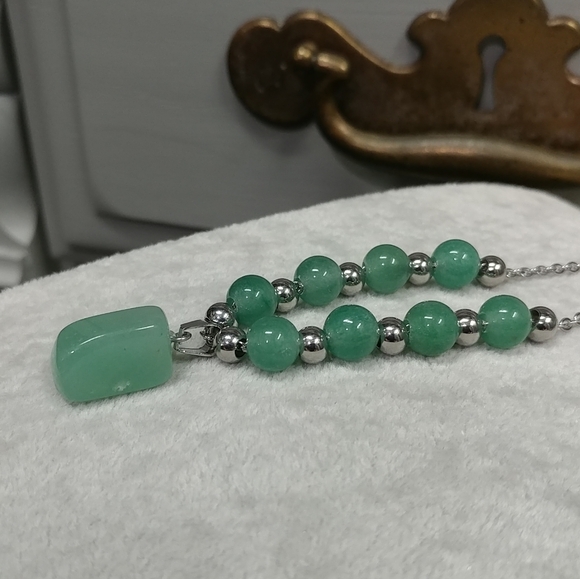 Green Aventurine Necklace Natural Gemstone Crystal Pendant Stainless-Steel Chain - Picture 6 of 15